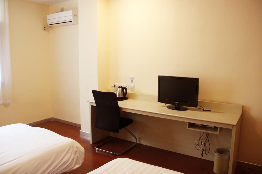 Hanting Hotel Tianjin Youyi Road Room photo